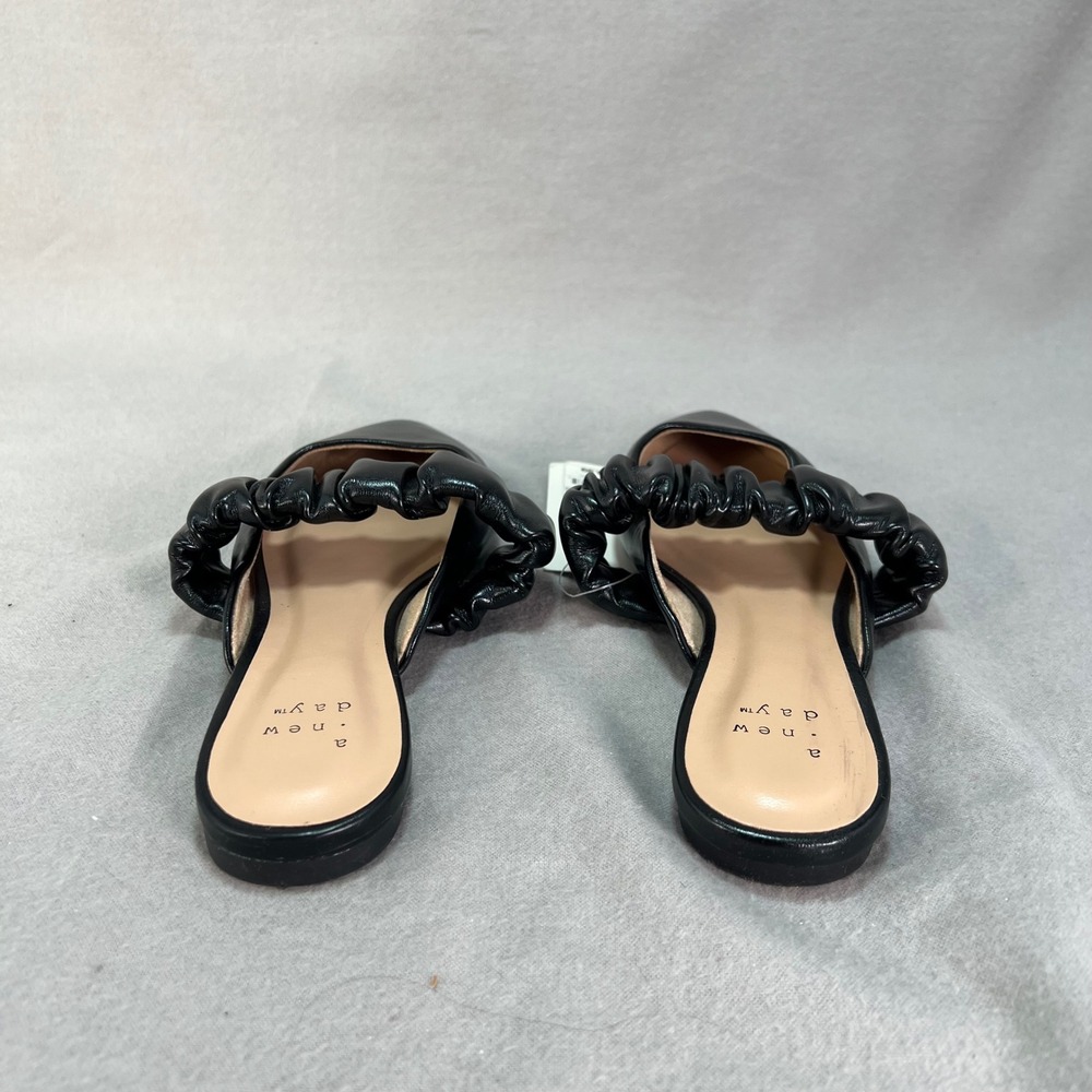 A New Day Celeste Black Pointed Toe Mule Slip On Flats Minimalist Chic Size 6 - Picture 6 of 11